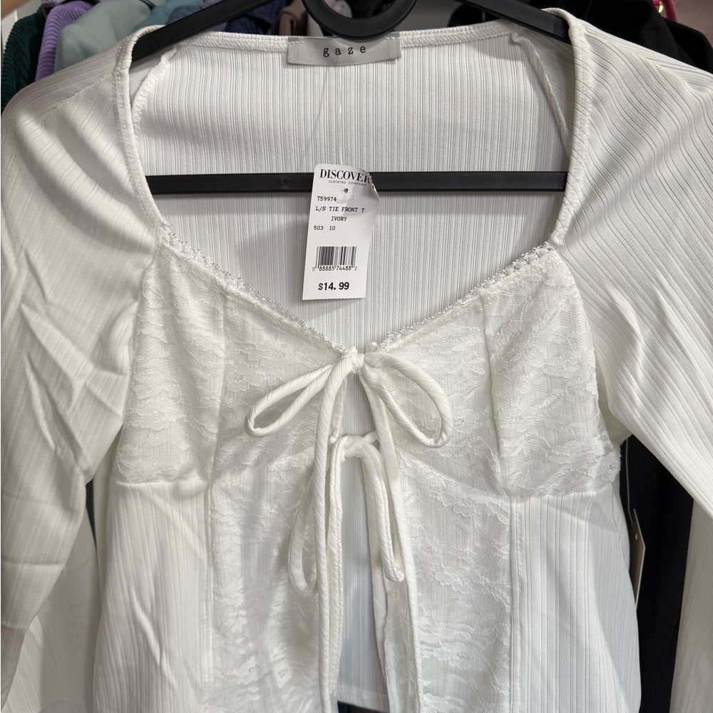Elegant White Lace Women's Blouse